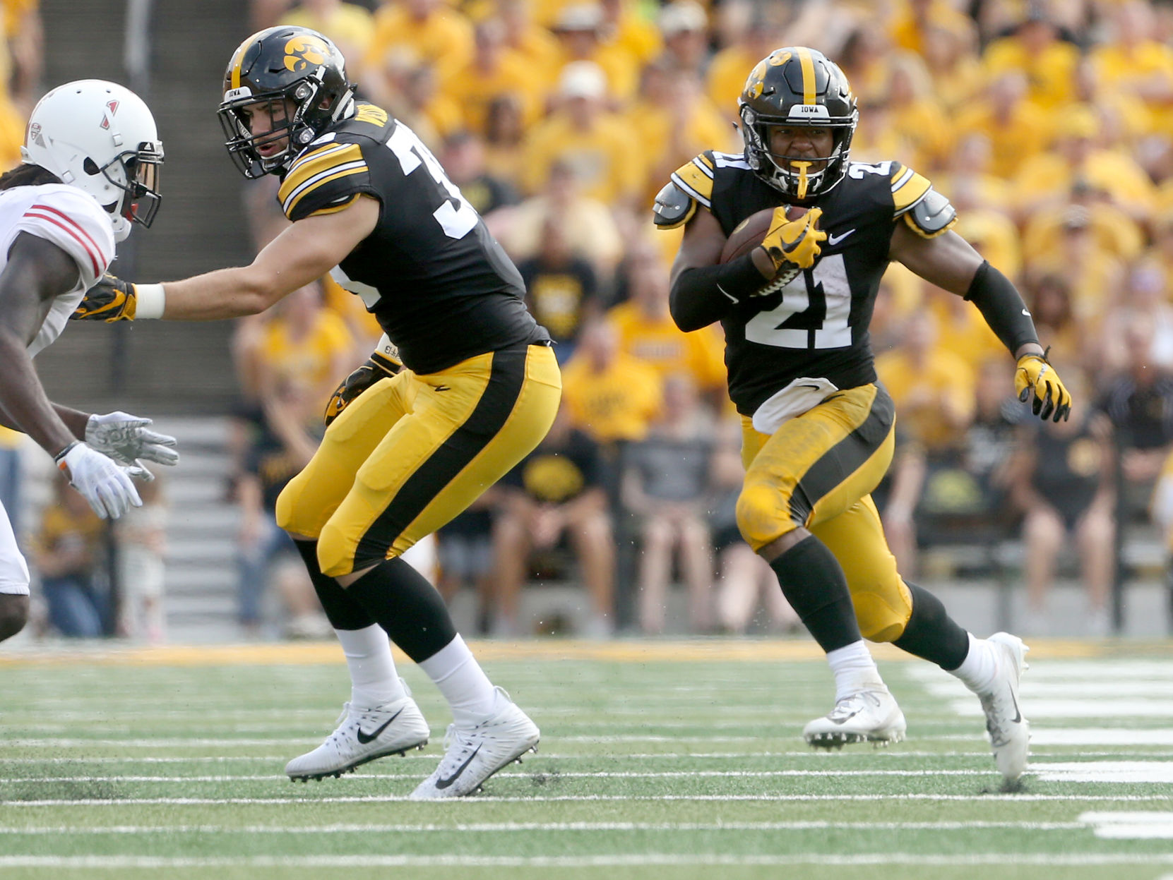 090118-Iowa-NIU-006